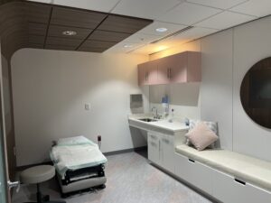 Gynecologic_Oncology_BCC_Downtown Patient Room